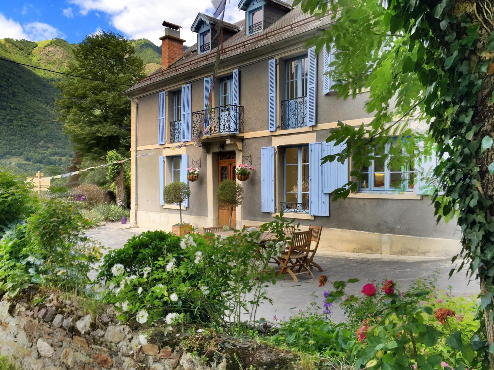 Papilio Bed & Breakfast Montauban-de-Luchon Dış mekan fotoğraf