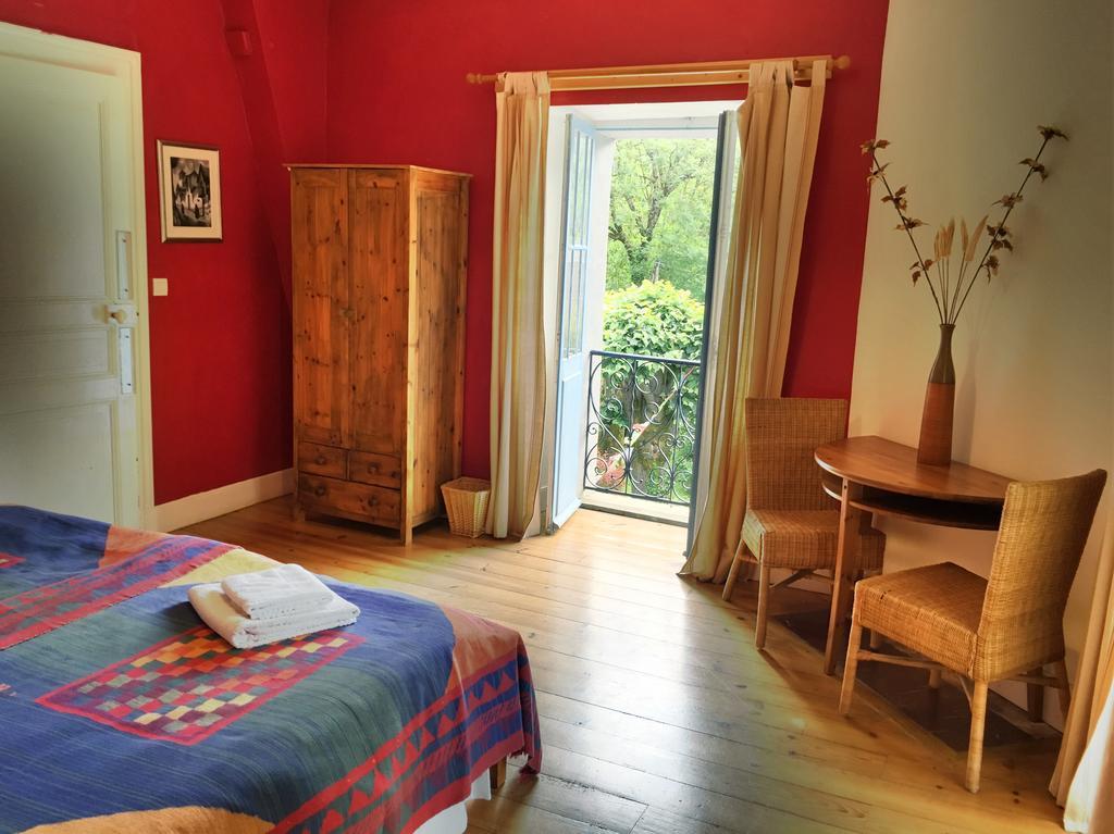 Papilio Bed & Breakfast Montauban-de-Luchon Dış mekan fotoğraf